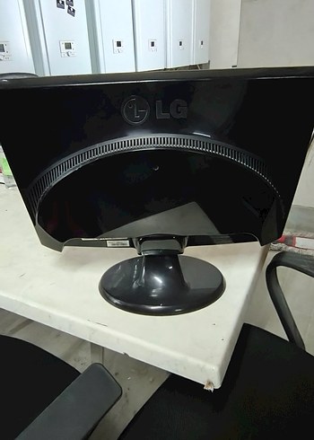 LG Siyah Monitör - Görsel 3