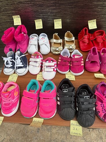 17 Beden 17-22 Numara Orijinal Bebek Ayakkabıları