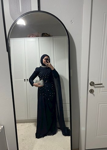 38 Beden Uzun lacivert taşlı Drapeli Abiye Elbise