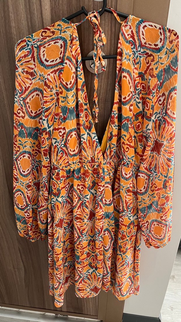 Uzun Kollu V Yakalı  Detaylı Mini Bohem Elbise - Görsel 4