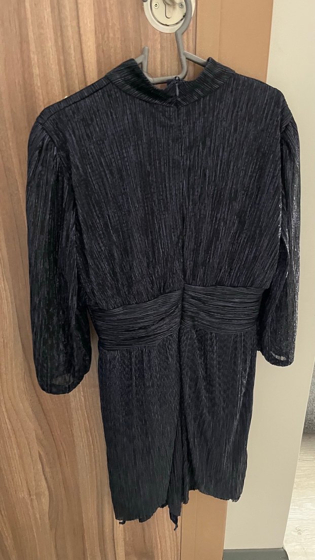 Kısa Drapeli Lacivert Mini Elbise - Görsel 4