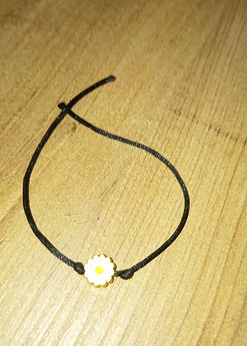 Papatyalı bileklil