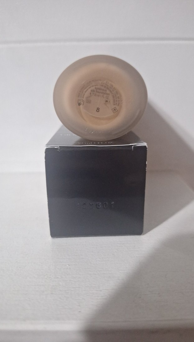 Giorgio Armani Luminous Silk Fondoten 30ml - Görsel 3