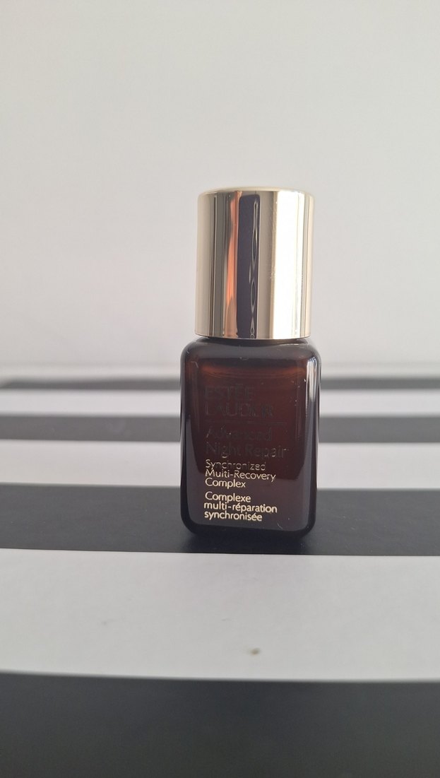 Estée Lauder Kadın Cilt Bakım Seti - Görsel 2