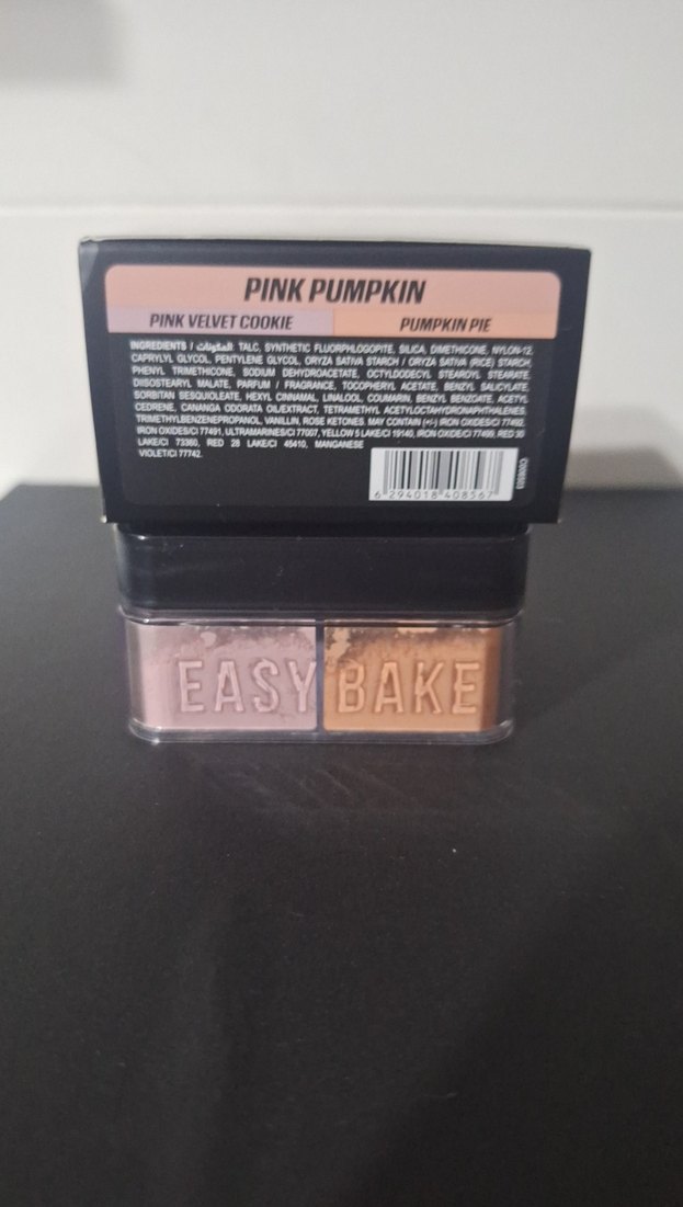 Huda Beauty Easy Bake Loose Powder Duo - Sabitleyici Toz Pudra - Görsel 3