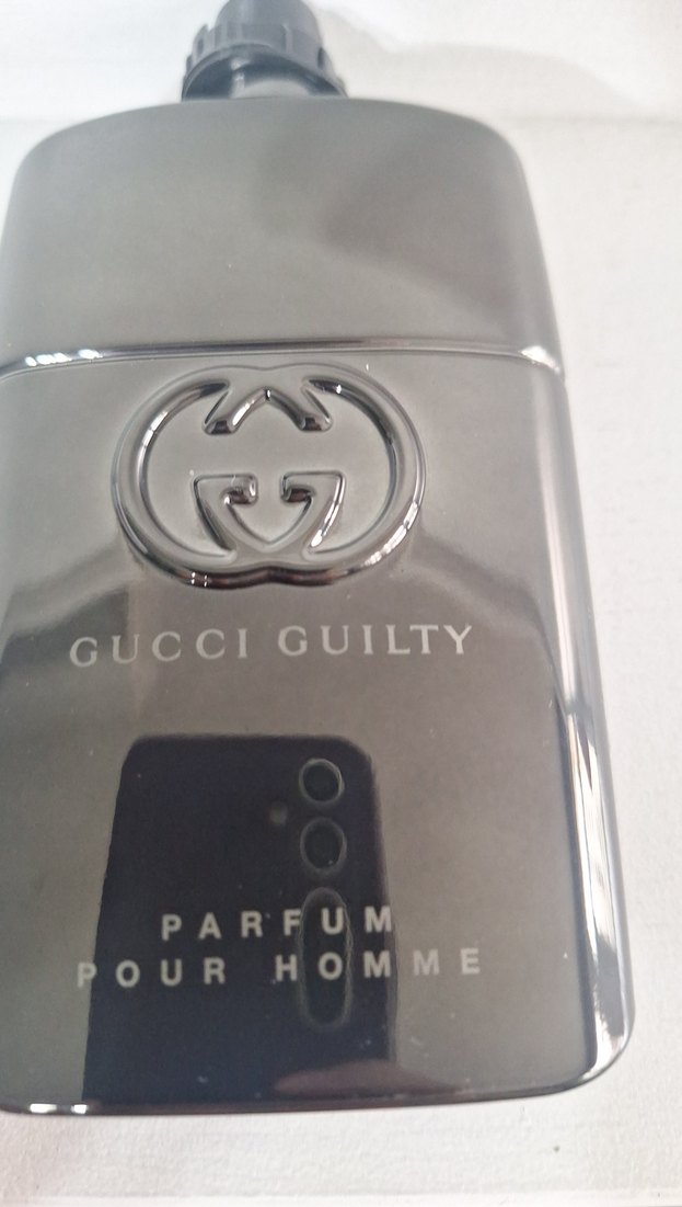 Gucci Guilty Erkek Parfümü 90 ml - Görsel 3
