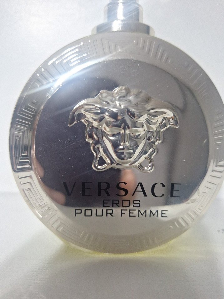Versace Eros Pour Femme Kadın Parfümü - Görsel 2
