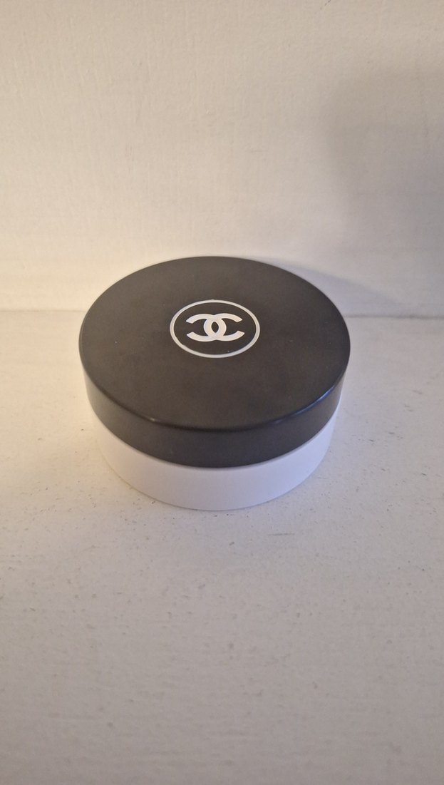 HYDRA BEAUTY NUTRITION - Besleyici Dudak Balmı - Görsel 3