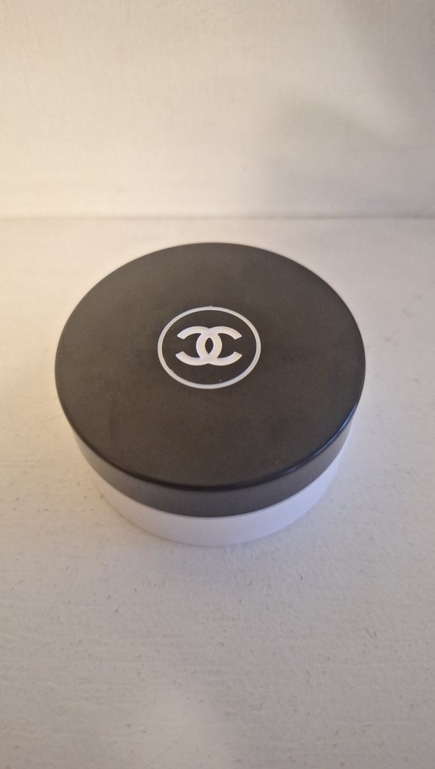 HYDRA BEAUTY NUTRITION - Besleyici Dudak Balmı - Görsel 2