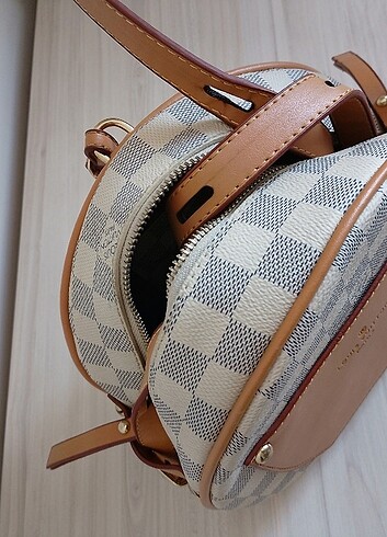  Beden Louis Vuitton