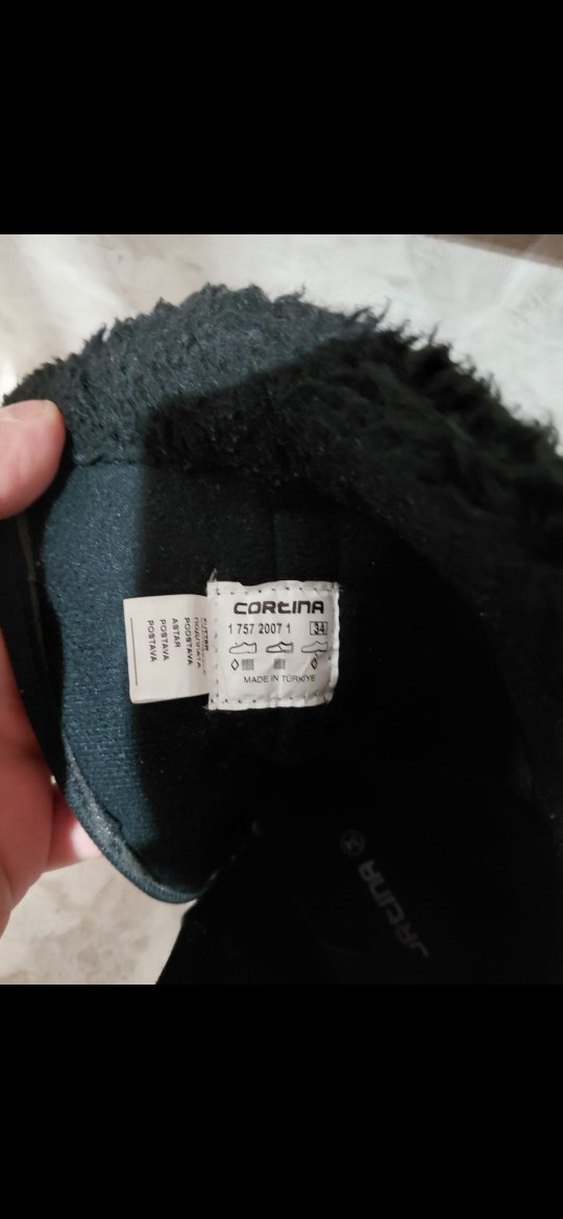 Kız Çocuk Siyah Kürklü kar  Botu 34 numara - Görsel 4