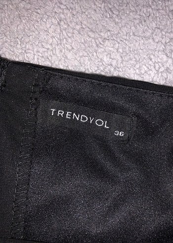 Trendyolmilla Siyah Mini Askılı Abiye Elbise - Görsel 4