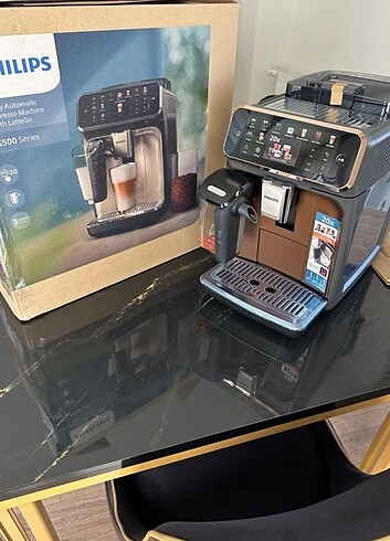 Philips EP5544/80 Kahve Makinesi 