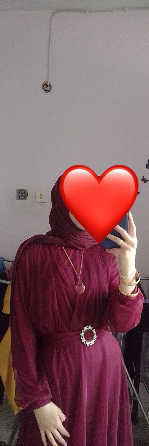 Bordo Gotik Tarzda Kadın Elbisesi - Görsel 2