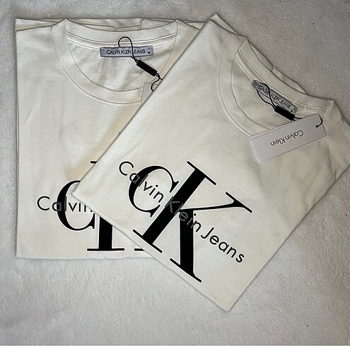 Marka Etiketli T-shirt