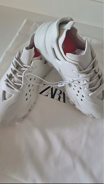 36 Beden Zara spor çorap ayakkabı