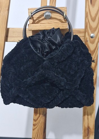 Siyah Kürklü Kadın El Çantası - Görsel 2
