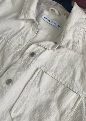 Kadın Beyaz Düğmeli Midi Denim Ceket - Görsel 4