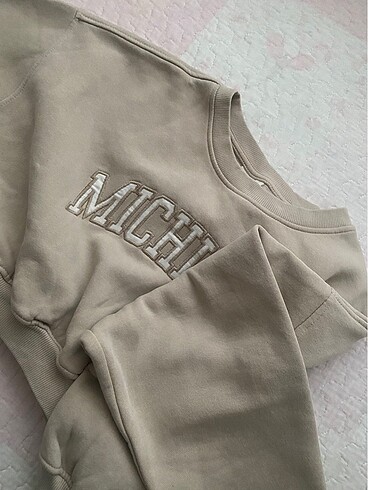 m Beden ten rengi Renk pull&bear yeni sweat