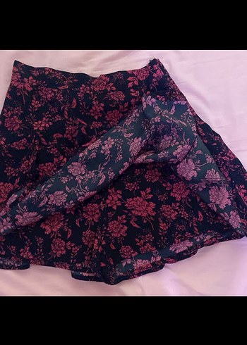 Bershka Pembe Siyah Fırfırlı Mini Etek