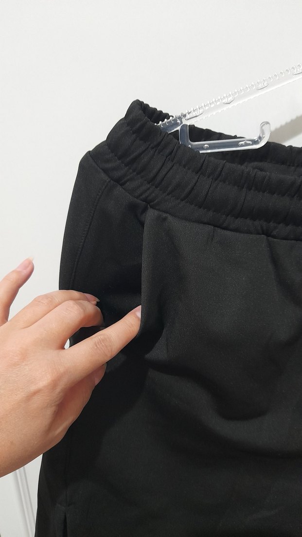 Siyah Mini taytlı Spor Şort - Görsel 4