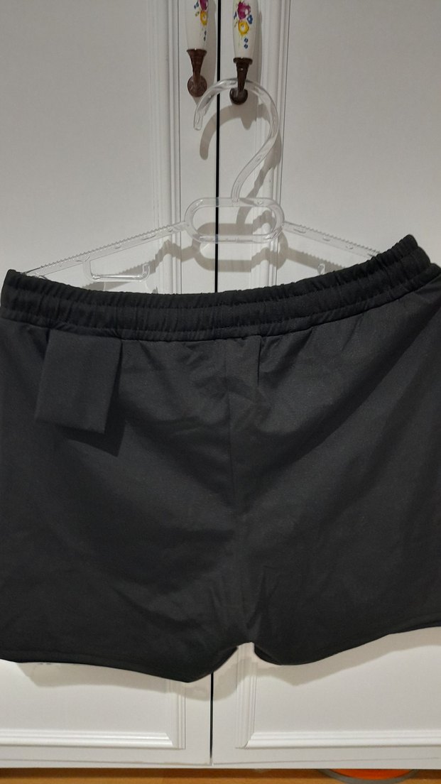 Siyah Mini taytlı Spor Şort - Görsel 3