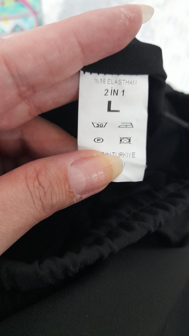 Siyah Mini taytlı Spor Şort - Görsel 2