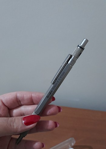 scrikss Graph-X 3'lü Mekanik Kurşun Kalem Seti 0.5 mm - Görsel 5