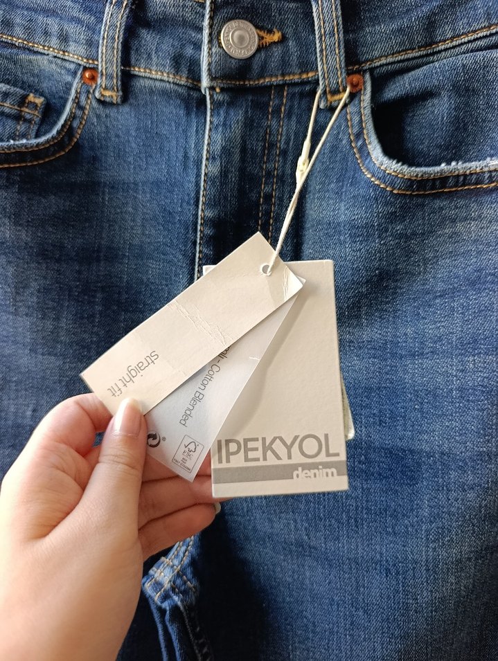İpekyol Koyu Mavi Rahat Kesim Denim Jean — görsel 2/5