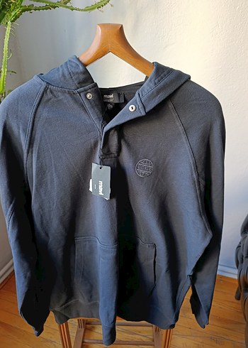 Mavi Erkek Siyah Düğmeli Erkek Sweatshirt