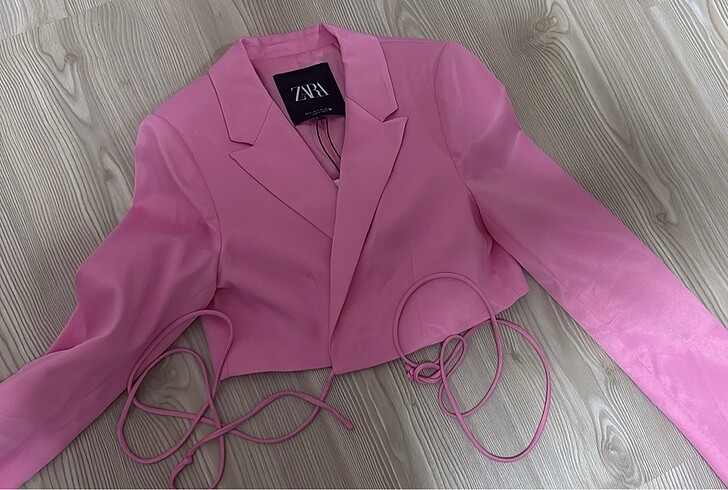 Zara Crop Blazer Ceket