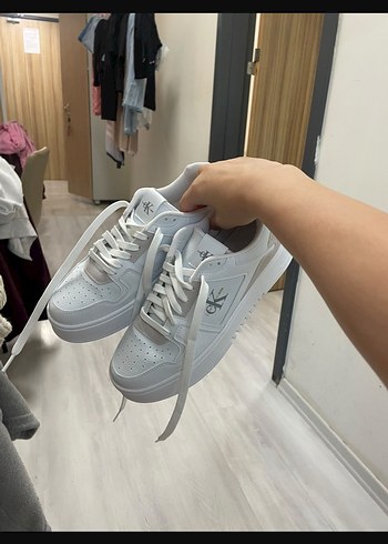 Calvin Klein ürünü