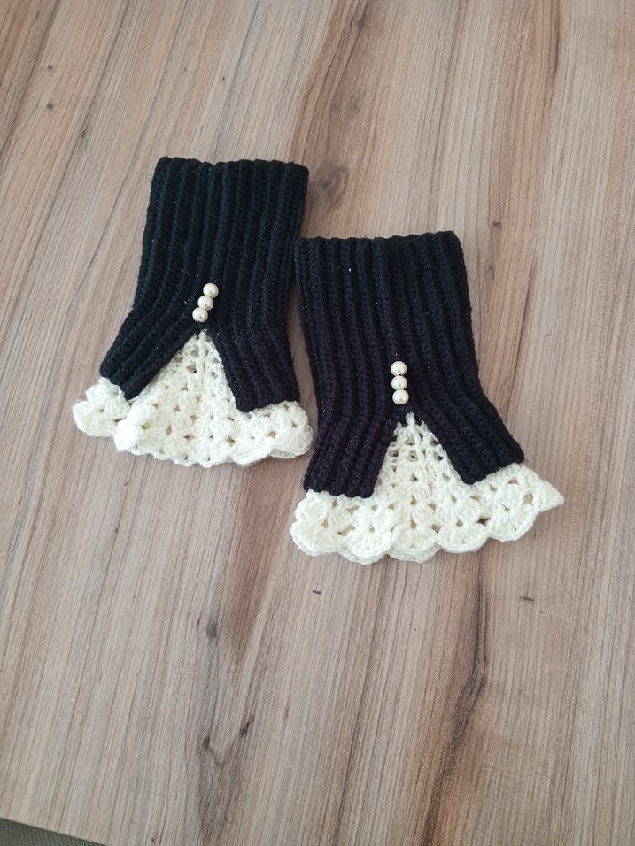 Siyah krem Örgü Gotik Kadın Eldiveni - Görsel 4