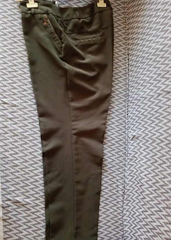 Normal Boy, haki yeşili Kumaş Kadın Pantolon