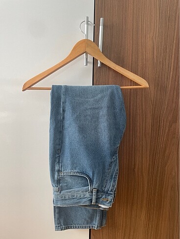 Flaw wear jeans