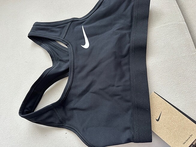 xs Beden Nike bralet Xs