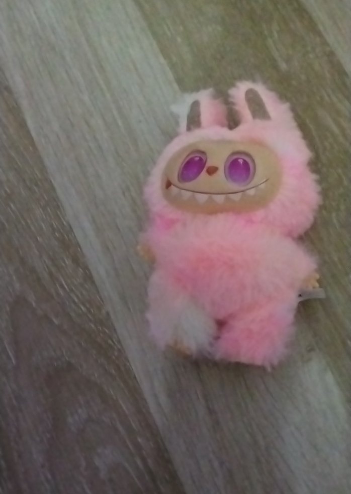 Pastel Pembe Peluş Oyuncak Labubu - Görsel 3