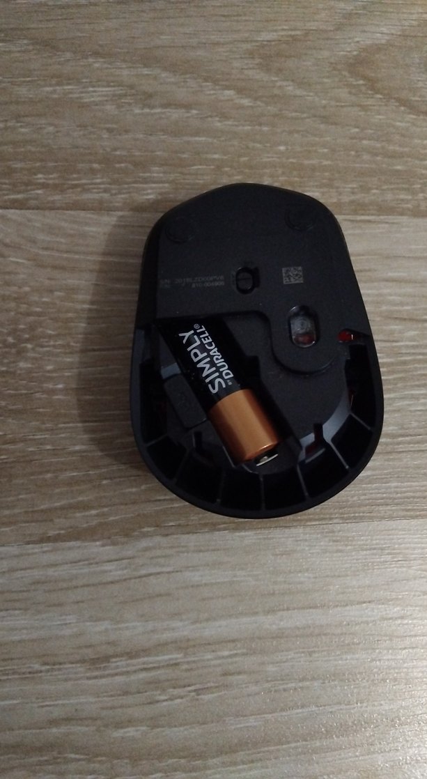Kırmızı Kablosuz Mouse logi m171 - Görsel 2