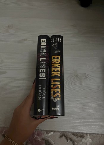 Erkek Lisesi Serisi - Tuğçe Doğan