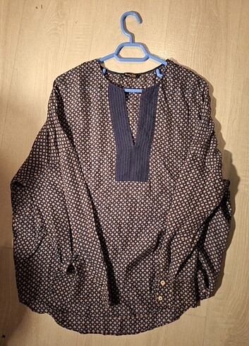 Şık desenli Massimo Dutti uzun kollu bluz
