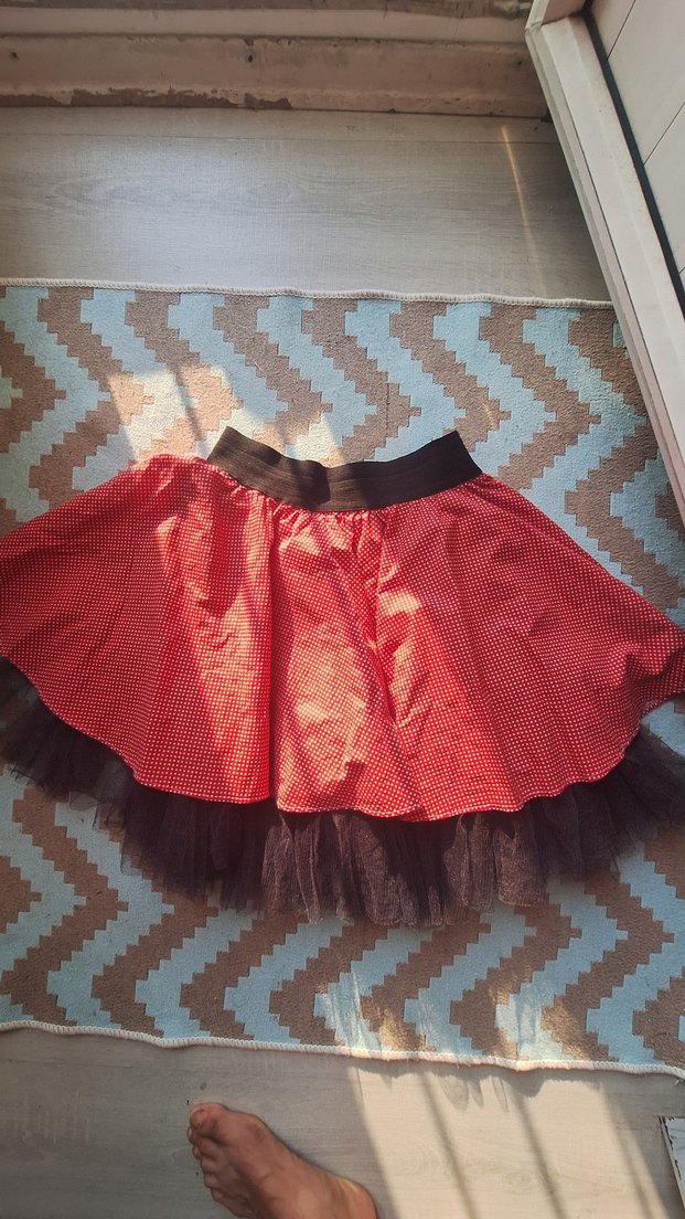 Kırmızı Kabarık Etek - 36 Beden - Görsel 3