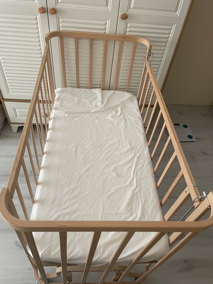 Bej Ahşap Bebek Beşiği Yatağıyla - Görsel 5