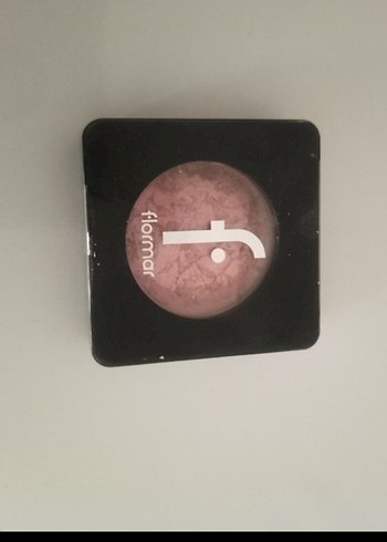 Beden Flormar Baked Blush On - 045 Touch Of Rose