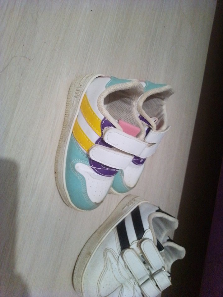 unisex Çocuk Beyaz Cırt Cırtlı Spor Ayakkabı - Görsel 2