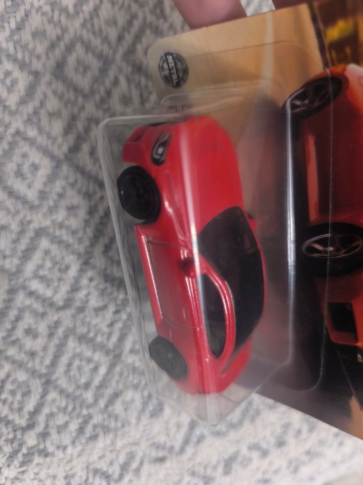 Matchbox kırmıxı bmw 2023 bmw m2 koleksiyonluk araba - Görsel 2