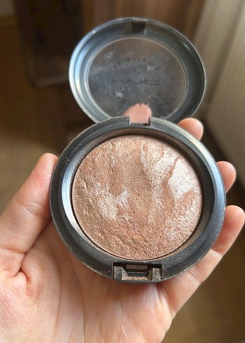  Beden Mac Aydınlatıcı