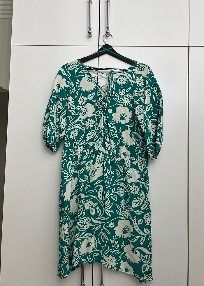 Desenli elbise - Görsel 2