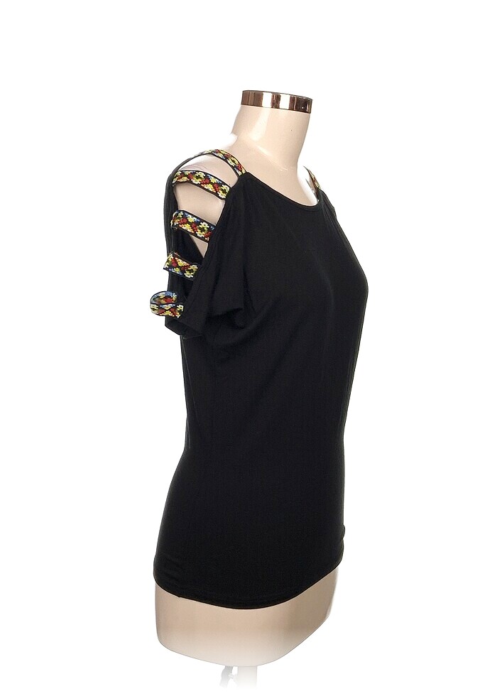 Diğer Bluz %70 İndirimli. - Görsel 2