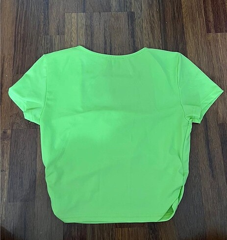 m Beden Yeşil Crop