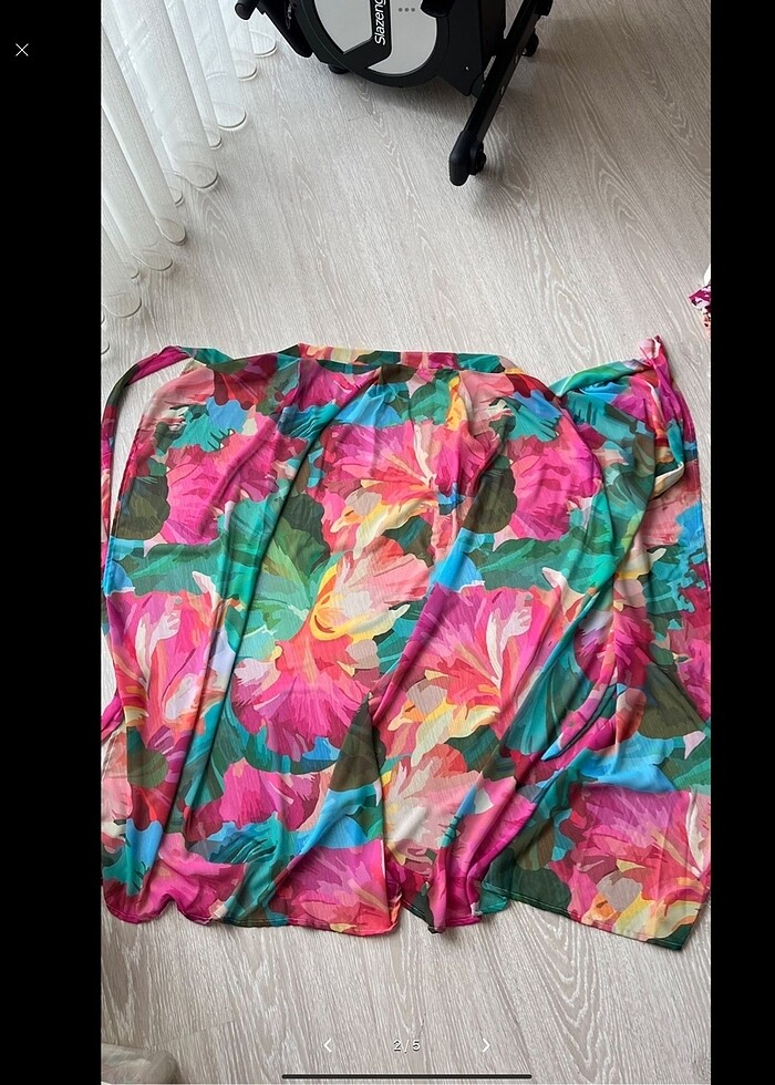 Renkli baski Pareo - Görsel 2